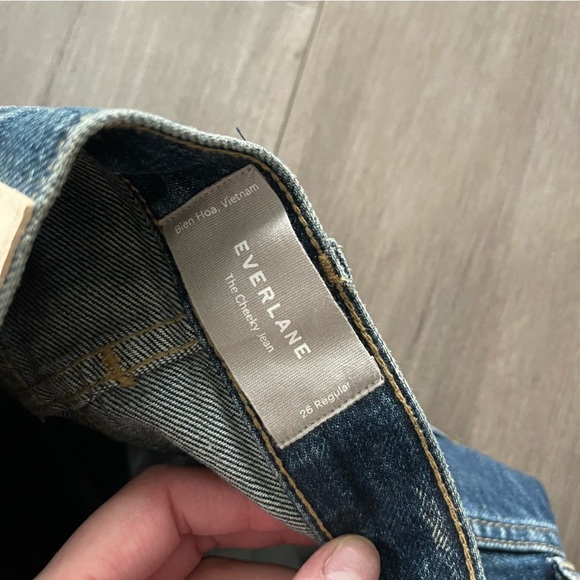 Everlane The Cheeky Distressed Knee Slim Straight Leg Blue Jeans - Picture 8 of 9